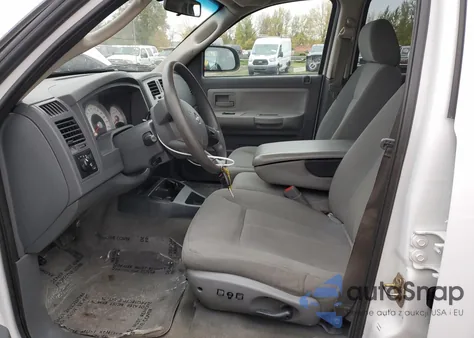 2006 Dodge Dakota Quad Slt from USA, damaged, VIN 1D7HW48N66S715103